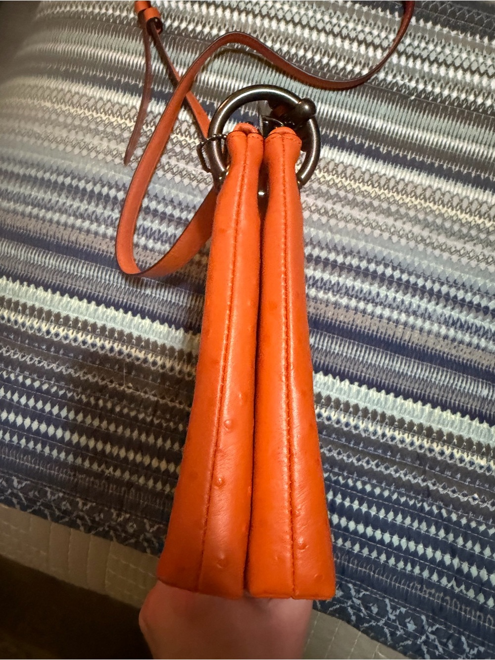 Coach Orange Crossbody Bag - Classic Leather Shoulder Bag Like New - Picture 2 of 9